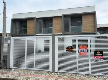 Casa · 100m² · 3 Quartos · 2 Vagas · sobrado pronto para morar em Balneario Picarras Sc