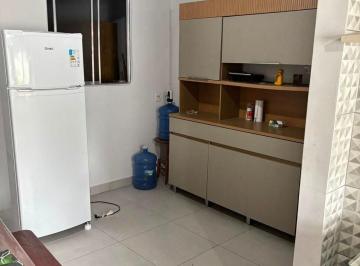 Casa · 249m² · 2 Quartos · 1 Vaga · Casa com Garagem e Terreno Amplo à Venda em Belém