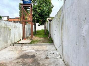 Casa · 249m² · 2 Quartos · 1 Vaga · Casa à Venda na Rua Curuçá com Terreno de 52 Metros de Profundidade
