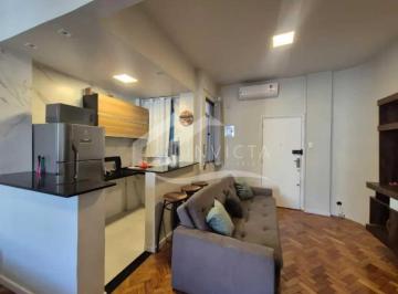 Apartamento · 40m² · 1 Quarto · Maravilhoso apartamento reformado para airbnb