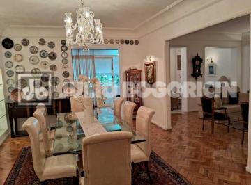 Apartamento · 252m² · 4 Quartos · 1 Vaga · MAGNÍFICO AMPLO IMPECÁVEL PORTARIA 24 HORAS E GARAGEM