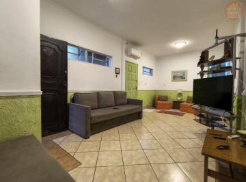 x7wivzw2yteyzjewytfmn2i4_md · Casa à Venda em Vila Guilhermina, Praia Grande - SP