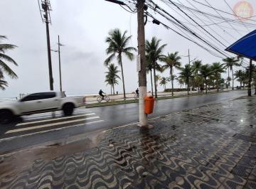 ccmvveg2ytmwmjlizwrhowiy_md · ////// PREDIO EM FRENTE A PRAIA - 210 mil - VILA TUPI - 1 QUARTO //////