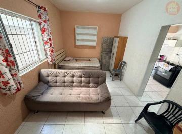 umerwry2yte1zwy2oddmowyw_md · KITNET NO TÉRREO E MOBILIADO, 200 METROS DA PRAIA DO CAIÇARA.