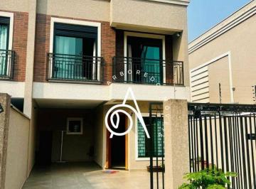 Casa · 115m² · 3 Quartos · Sobrado para venda em Boqueirão de 115.00m² com 3 Quartos e 1 Suite