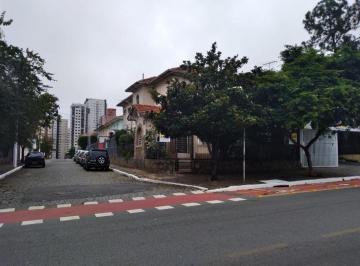 dbab0d9b-5859-43a3-96d5-e92ed006ea3d · Elegante sobrado para venda em Mirandópolis com 3 quartos, sendo 1 suíte, 340m²