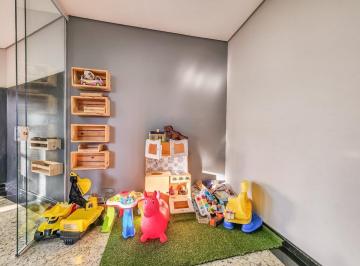 5498091e-223c-4823-ba2b-cee1ec09578f · Sensacional cobertura para venda em Vila Gumercindo com 4 quartos, sendo 1 suíte, 180m²