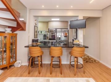d0d87080-3e3a-4657-bee3-d6450e50c05e · Imperdível cobertura para venda em Vila Gumercindo com 4 quartos, sendo 1 suíte, 180m²
