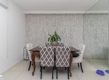 3b81ba0a-10ca-4447-973a-72196d9748d7 · Excelente casa para venda em Bosque da Saúde com 2 quartos, sendo 2 suítes, 126m²