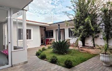 a0d54eaeaf5e2d2d3c77e34d8c39bc55a0601cd8 · Sala para alugar, 25 m² por R$ 900,00/mês - Centro - Alfenas/MG