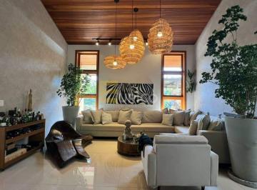 Casa · 389m² · 4 Quartos · 3 Vagas · Casa de Condomínio para alugar em Condomínio Residencial Jardim Primavera de 388.83m² com 4 Quartos,