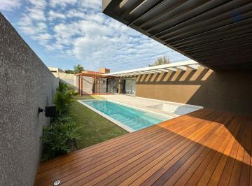 Casa · 416m² · 3 Quartos · 6 Vagas · Casa de Condomínio para venda em Parque Reserva Fazenda Imperial de 416.00m² com 3 Quartos, 3 Suites