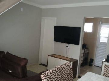 b9be0be9a86c24b353e0f769270a3c28509ba712 · Casa no Condomínio Villa Aguassaí 1