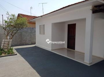 fc7ef30a4b0963bcd5e79b7a9e7d35700e318da1 · CASA Á VENDA EM LENÇÓIS PAULISTA / Jardim Ubirama
