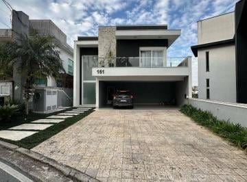 0e63f0a36df71280c5ebcf8aadeac09542140a38 · Casa à venda no Arujazinho 5 com 4 suítes, piscina, gourmet e academia