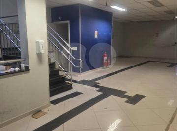 Comercial · 630m² · 18 Vagas · Salão Comercial à venda em Saúde - SP