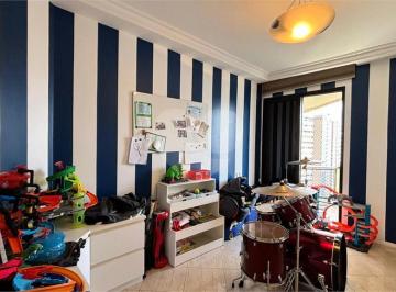 Apartamento · 202m² · 4 Quartos · 3 Vagas · Apartamento com 4 quartos à venda em Moema - SP
