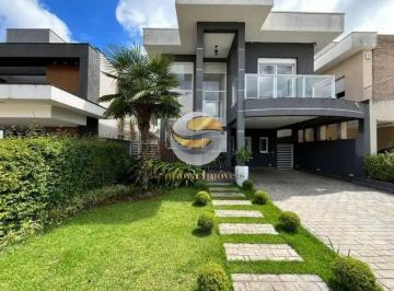 Casa · 245m² · 5 Quartos · 4 Vagas · Casa Impecavel, 5 dorm., conforto, moderna, ambientes amplos, segurança..