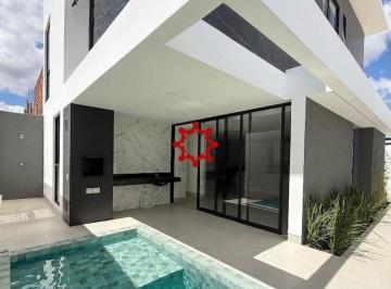 Casa · 225m² · 4 Quartos · 2 Vagas · Casa à venda - em Caruaru