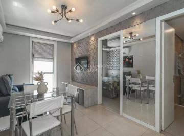 Apartamento · 39m² · 1 Quarto · 1 Vaga · Apartamento reformado no bairro Humaitá