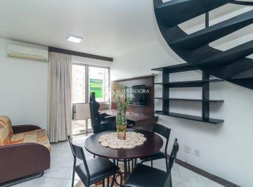 Apartamento · 63m² · 1 Quarto · Apartamento duplex mobiliado de 1 dormitório andar alto na Cidade Baixa
