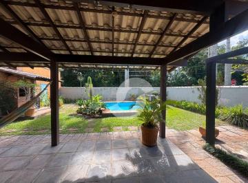 cf7e82278afd65e3db46b37fa4d9a5eee65f052e · Casa com 3 dormitórios à venda, 385 m² por R$ 1.100.000,00 - Itaipu - Niterói/RJ