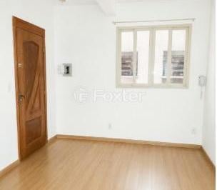 living2.jpg · Apartamento, 2 dormitórios, 75.71 m², em Centro Histórico