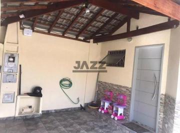 Casa · 110m² · 3 Quartos · 2 Vagas · Casa à Venda no Parque Industrial, SJC | 3 Dormitórios (1 Suíte) e Quintal