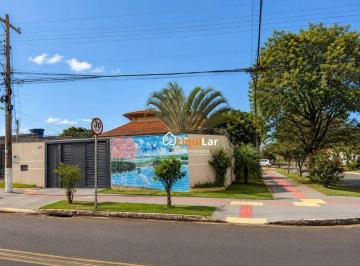 733dbab87f46978d19d4e6398da7faf99ed139b3 · Casa de Esquina à Venda no Bairro Nasser com Amplo Quintal Privativo e 360 m² de Terreno