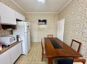 1553f31082a7bce8b04702eaf9e7d5d09c1118d0 · Casa com 2 dormitórios para alugar, 130 m² por R$ 4.000,02/mês - Boqueirão - Praia Grande/SP