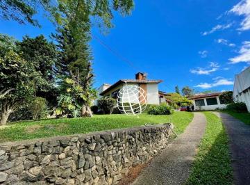 2b6c999614b643fd1c113a8319ef71b100894e31 · Casa com 5 dormitórios à venda, 332 m² por R$ 1.300.000,00 - Vila Santista - Atibaia/SP