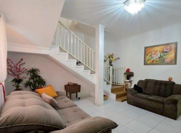 Casa de 3 quartos, Bragança Paulista · LINDO SOBRADO À VENDA
