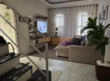 Casa · 125m² · 3 Quartos · 2 Vagas · Casa/Sobrado a venda 03 quartos no Residencial União, SJC