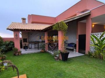 Casa · 240m² · 4 Quartos · 4 Vagas · Casa à venda com 4 quartos Condomínio Verana
