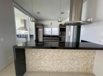 ae1c177367f4afd05e90816e6ab845559c8721a7 · Casa com 3 dormitórios, 224 m² - venda por R$ 2.200.000,00 ou aluguel por R$ 15.000,00/mês - Alphavi