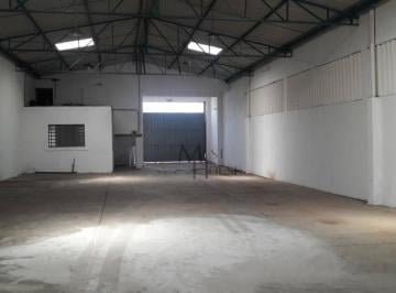 21d42268cc3fe9fb3db076d8043b3213f5f86bc4 · Galpão para alugar, 300 m² por R$ 9.300,01/mês - Cajuru do Sul - Sorocaba/SP