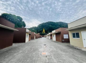 Foto 01 · Casa à venda em Boiçucanga | 3 dormitórios em condomínio fechado com quintal privativo