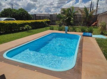 Casa de 2 quartos, Gama · Casa ponte alta norte, 2 quartos com suíte, piscina, churrasqueira, lote 800m²
