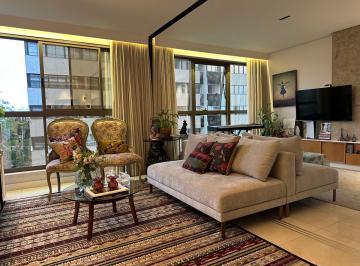 Apartamento de 2 quartos, Brasília · Lindo reformado, alto padrão, 2 vagas soltas