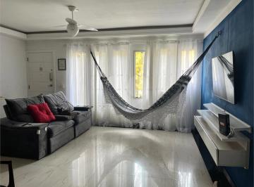 Casa · 152m² · 3 Quartos · 4 Vagas · Condomínio com 3 quartos à venda em Mirim - SP