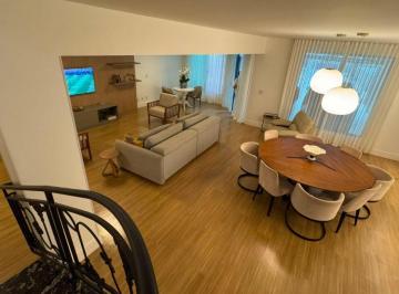 Casa de 3 quartos, Brasília · CASA DE ALTO PADRÃO À VENDA – 704 NORTE | BRASÍLIA
