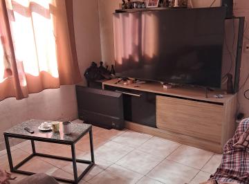 Casa en Venda de 3 quartos Honório Gurgel · Vendo casa 2 andares com terraço