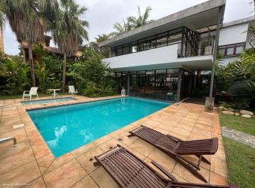 Casa de 4 quartos, São Sebastião · Casa disponível para locação de temporada no bairro de Juquehy,