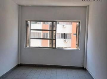 Apartamento · 28m² · 1 Quarto · 1 Vaga · OPORTUNIDADE ÚNICA! KITNET A 1 QUADRA DA PRAIA DO GONZAGUINHA – SÃO VICENTE