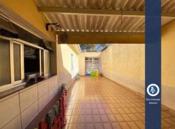 Casa · 235m² · 3 Quartos · 5 Vagas · Casa Térrea, no Bairro Jardim Anália Franco.