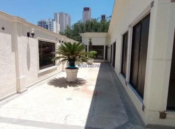 Comercial · 1562m² · 15 Vagas · Prédio comercial à venda, com 1.562 m², na Saúde.