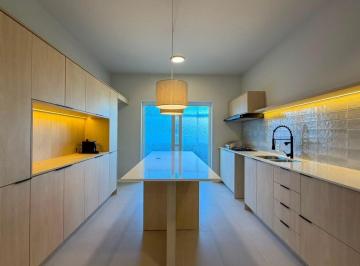 Apartamento · 141m² · 3 Quartos · 1 Vaga · Apartamento Givré | Menino Deus | 141,37 m² Privativos