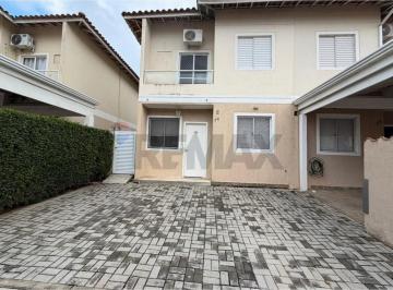Casa · 110m² · 3 Quartos · 2 Vagas · Casa com 3 Quartos no Village Salermo – Conforto e Sofisticação para Locação!