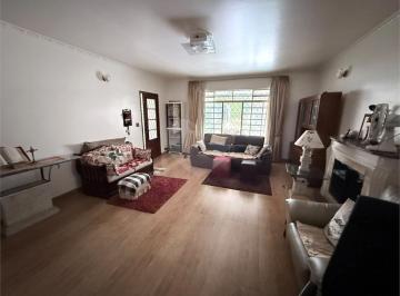 Casa · 200m² · 3 Quartos · 8 Vagas · Casa com 3 quartos à venda em Chora menino - SP
