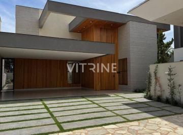 Casa · 250m² · 3 Quartos · 3 Vagas · Casa Ponte aAlta Norte Gama cond. Royal um dos melhores